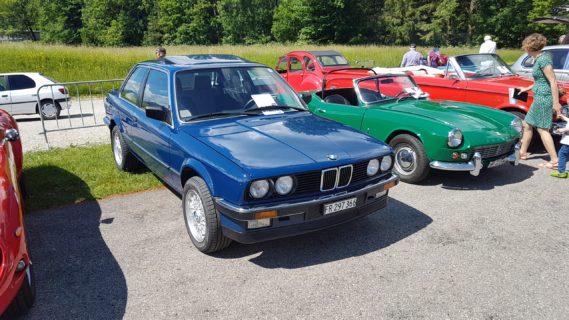 6ème Rencontre de véhicules anciens  à Grandvillard